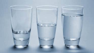 Wirtschaftswachstum: Ist das Glas zu einem Drittel voll oder zu zwei Dritteln leer?
