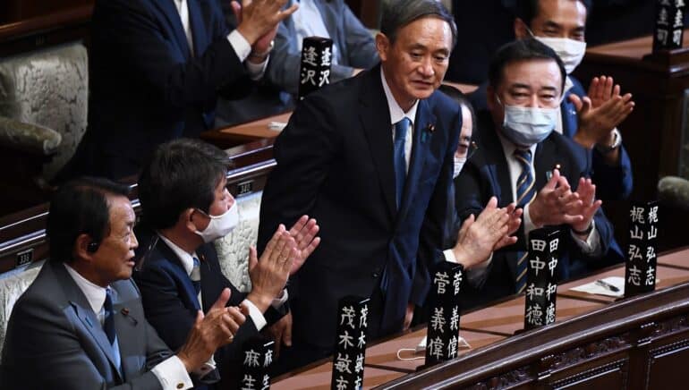 Japans neuer Ministerpräsident Suga will Land mit altem Team und Reformen aus der Krise führen