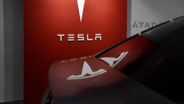 Cyber-Roundup: Tesla-Aktionär:innen fordern Handeln bei Sozialthemen